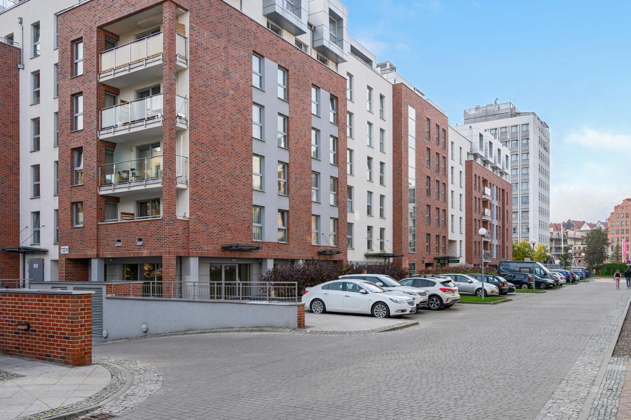 Angielska Grobla City Center & Marina By Downtown Apartments Gdańsk Exteriör bild