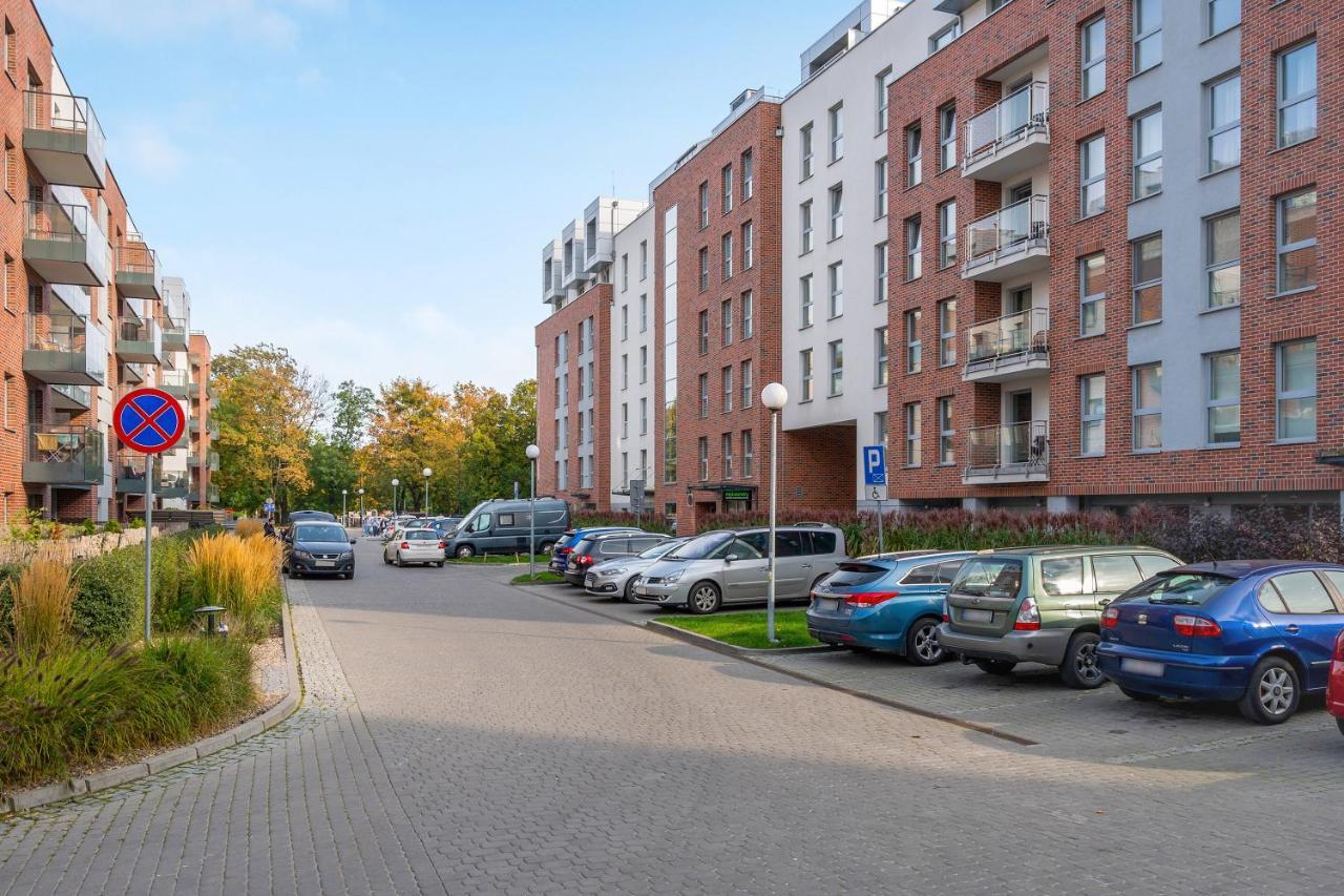Angielska Grobla City Center & Marina By Downtown Apartments Gdańsk Exteriör bild